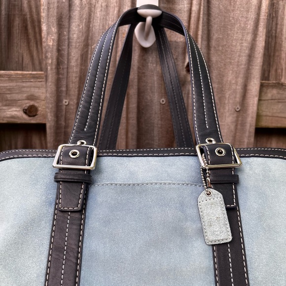 Large Blue Vintage Coach Leatherware Hampton Tote in Nubuck leather - Picture 2 of 16